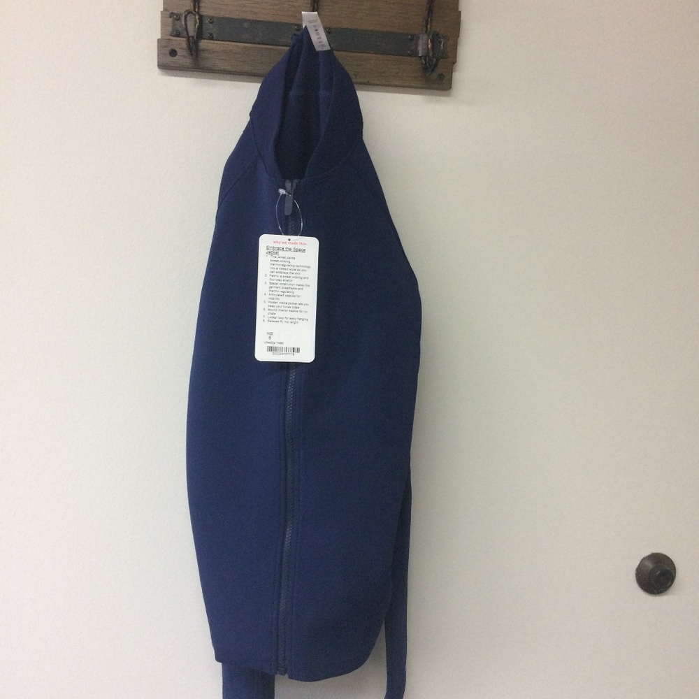 NWT Lululemon Embrace the Space Jacket--Hero Blue